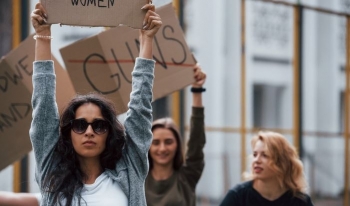 Italia e bën femicidin krim me burgim të përjetshëm