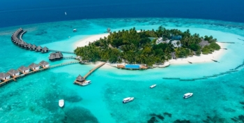 Si u bënë (çuditërisht) të përballueshme Maldivet?