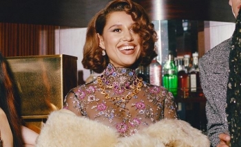 Raye thotë se albumi i saj nuk është ende gati