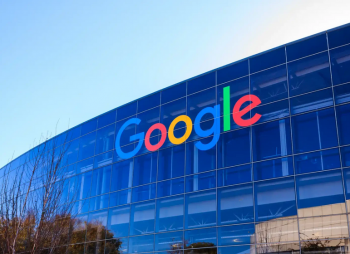 Google shqyrton ndërtimin e qendrave të të dhënave në hapësirë