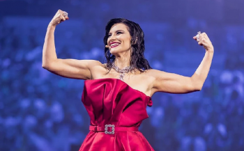 Laura Pausini fshin rrjetet sociale dhe nis një fillim të ri