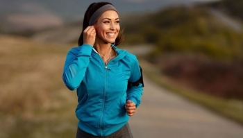 75 minuta vrapim në javë mund t’ju bëjnë deri në 12 vite biologjikisht më të rinj