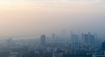 Prishtina renditet e 13-ta në botë për ajrin më të ndotur