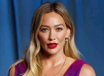 Hilary Duff feston gjashtë vjet martesë me Matthew Koma dhe u përgjigjet skeptikëve