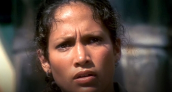 Jennifer Lopez rikthehet në “Anaconda” 