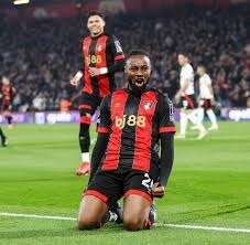 Man City nënshkruan me Semenyon