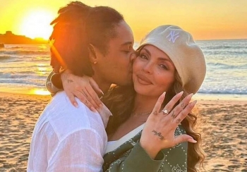 Jesy Nelson dhe Zion Foster i japin fund fejesës