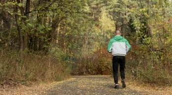 Studimi i ri: Gjenet ndikojnë më shumë se sa mendohej në jetëgjatësi