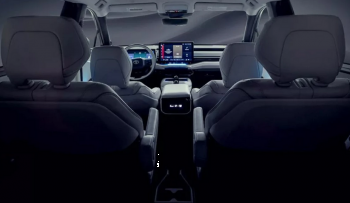 Toyota publikon pamjet e para të SUV-it të ri