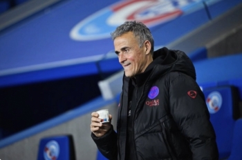 Luis Enrique i mbyll derën zërave për largim: “Jam shumë i lumtur te PSG”