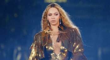 Shawn Levy i mbetur i mahnitur nga talenti i Beyonce gjatë xhirimeve të The Pink Panther