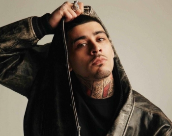 Zayn Malik i surprizuar që fansat ende e ndjekin pas 8 vitesh nga One Direction