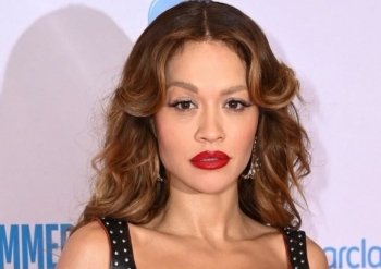 Rita Ora do të ndez skenën e Ohrit me një koncert veror më 1 gusht 2026