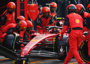 Kriza në Lindjen e Mesme, mekanikët e Ferrarit udhëtim i vështirë në Australi, po Formula 1 në rrezik