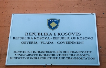 Mbyllet përkohësisht segmenti Kijevë–Dollc i Rrugës Nacionale N9