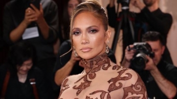 Jennifer Lopez: “Për herë të parë ndjej se jam e lirë”