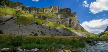 Ndërtimet pa leje rrezikojnë Parkun Kombëtar të Sharrit, kërkohet zbatim më i rreptë i ligjit