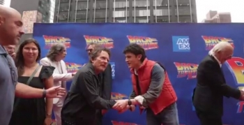 Publikohet dokumentari i ri për “Back to the Future”, me pjesëmarrjen e Michael J. Fox