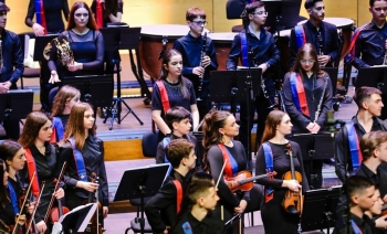 Orkestra “Amadeus” triumfon në festivalin ndërkombëtar në Spanjë