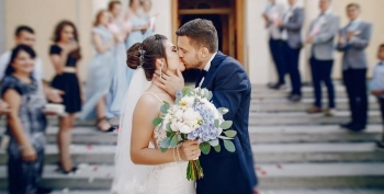 Studimi: Martesa mund të lidhet me rrezik më të ulët të kancerit