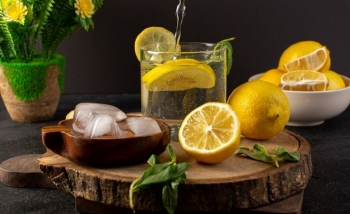 Vitamina C: Çfarë përfitimesh reale ka dhe pse dozat e larta nuk rekomandohen