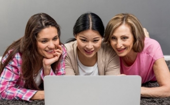 Vajzat sfidojnë veten në sigurinë kibernetike në kuadër të Ditës Ndërkombëtare të ICT-së