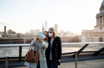 Rriten ndjeshëm çmimet e udhëtimeve verore, konfliktet globale ndikojnë industrinë e turizmit