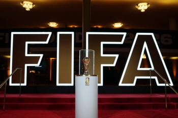 Pse bari i Kampionatit Botëror 2026 po trajtohet si “yll”? FIFA investon miliona për fushat perfekte