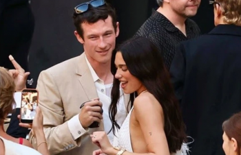 Dua Lipa dhe Callum Turner shijojnë muajin e mjaltit luksoz në Itali pas dasmës milionëshe 