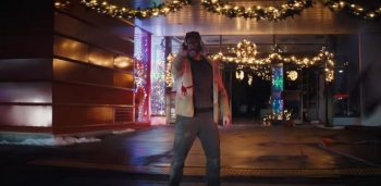 “Violent Night 2” rikthen Santa Clausin aksion dhe sjell një betejë të çmendur për Krishtlindje