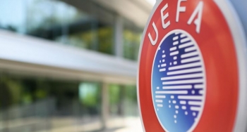 UEFA pritet të heqë dorë nga bojkoti ndaj FIFA-s