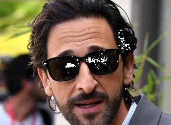 Adrien Brody vazhdon të udhëtojë me metronë e New Yorkut, pavarësisht dy çmimeve Oscar