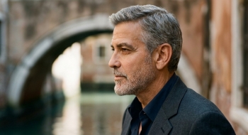 George Clooney nderohet ne hapjen e Festivalit te Filmit ne Venecia