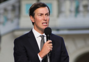 Jared Kushner befason me ndryshimin në buzëqeshje, rrjetet sociale shpërthejnë në reagime