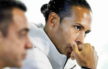Van Dijk përplaset me gazetarët, tensione në konferencën e Holandës