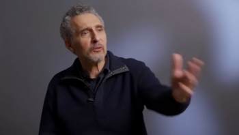 John Turturro konfirmon rikthimin në sezonin e tretë të “Severance”