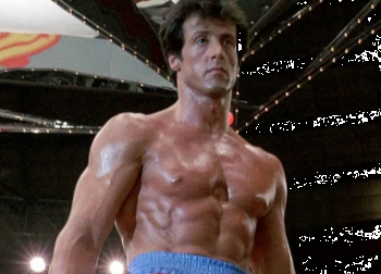 Sylvester Stallone rrëfen betejën me fizikun gjatë “Rocky III”