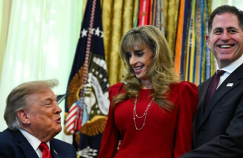 Kush është gruaja krah Trump: Susan Dell tërheq vëmendjen në rrjetet sociale