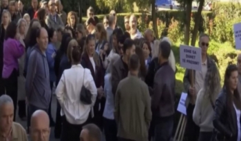 Punëtorët e Ndërmarrjes Publike Banesore protestojnë sot për pagat e papaguara