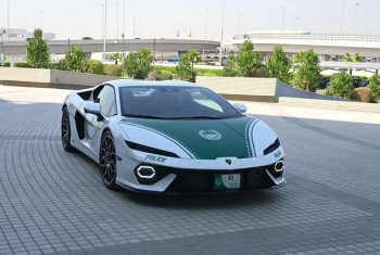 Policia e Dubait shton në flotë Lamborghini Temerario me 907 kuaj fuqi